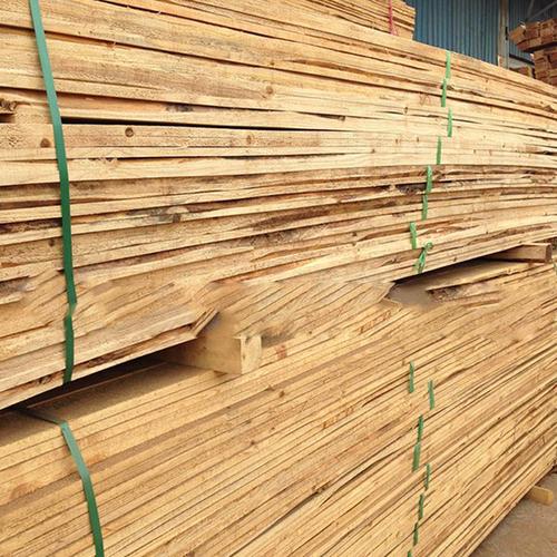 江苏安徽土木建筑工程工地用落叶松方料 杉木屋面板 3米4米长
